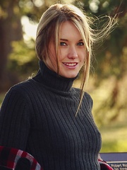 Supermodel Jewel in November - Pics