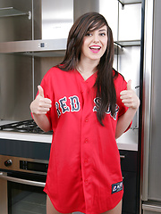 Amazing teen star Autumn Riley is a sexiest fan of Red Sox - Pics