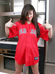 Amazing teen star Autumn Riley is a sexiest fan of Red Sox - Pics