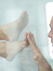 Stairway to the foot pleasure - Pics