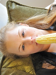 Madison horny for corn - Pics