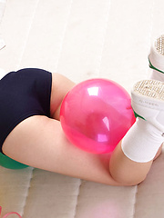Yuri Hamada Asian in sports equipment plays with balloons a lot - Pics