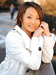 Hot girl You Shiraishi poses outdoor in coat - Pics