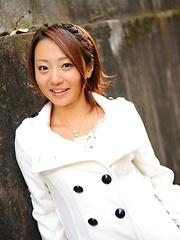 Hot girl You Shiraishi poses outdoor in coat - Pics