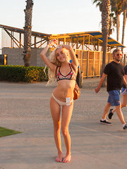 Naomi Woods In Dogtown USA - Pics